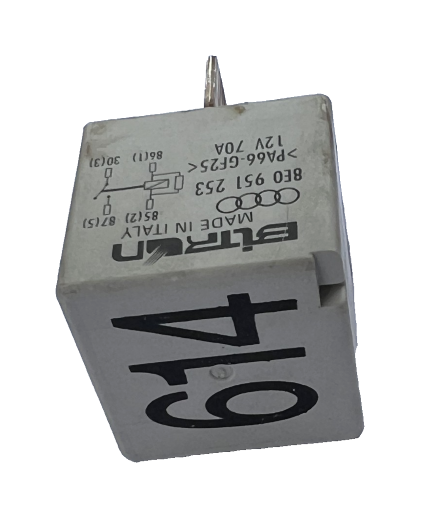 Multifunction Relay 8E0 951 253 White fits 02 03 04 05 06 07 08 Audi A4 S4
