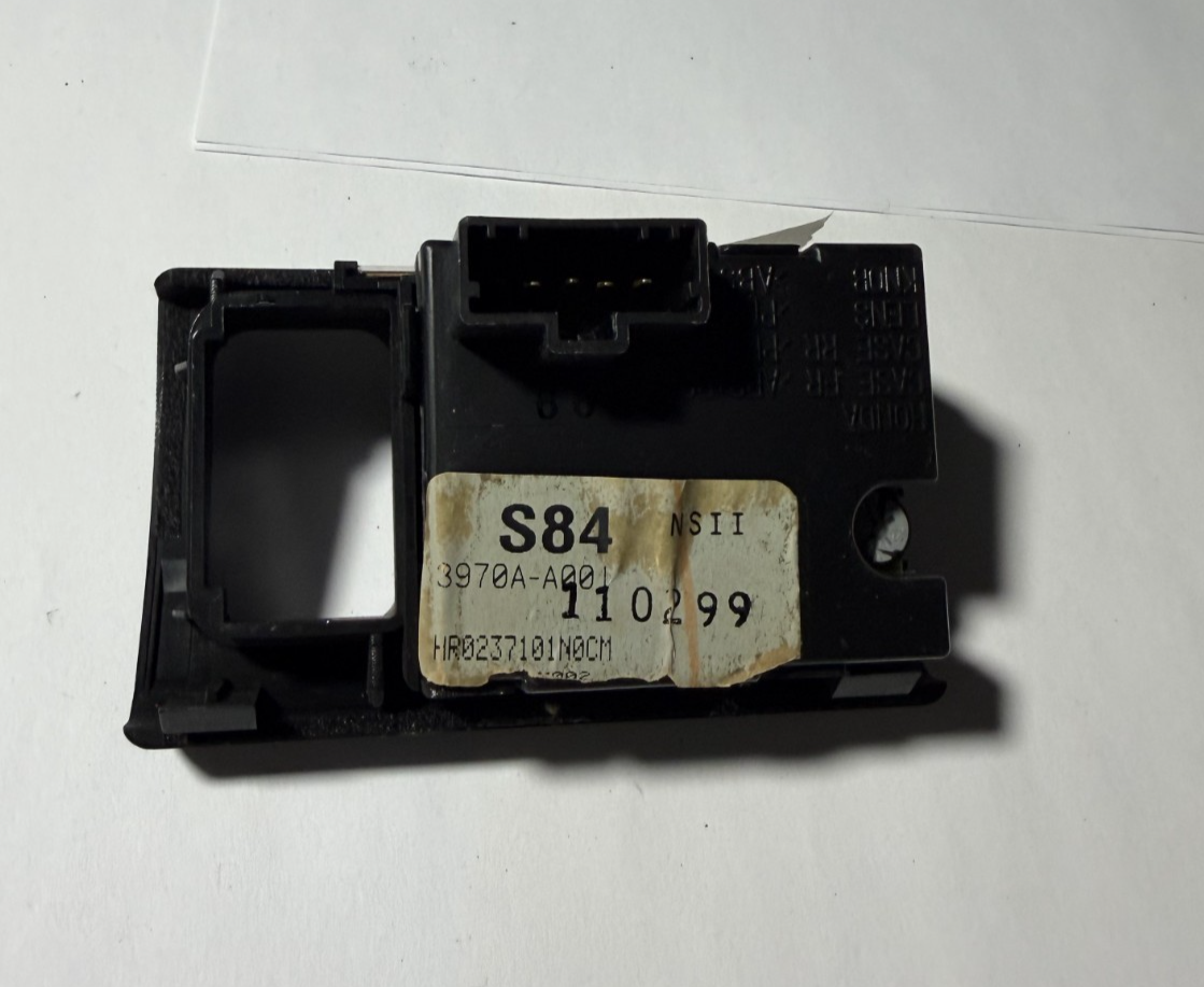 1998 1999 2000 98 99 00 Honda Accord Dash Center Digital Clock 3970A A001