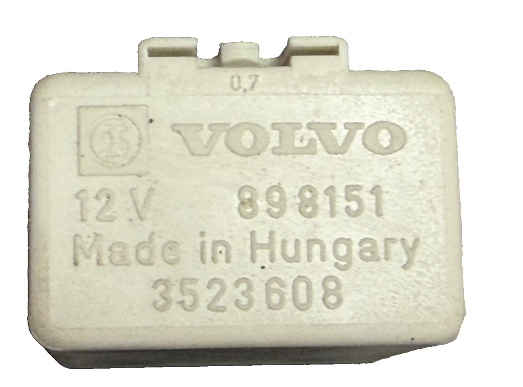 1985-1995 Volvo 240 740 760 780 940 Fuel Pump Relay 12V 3523608, 898151