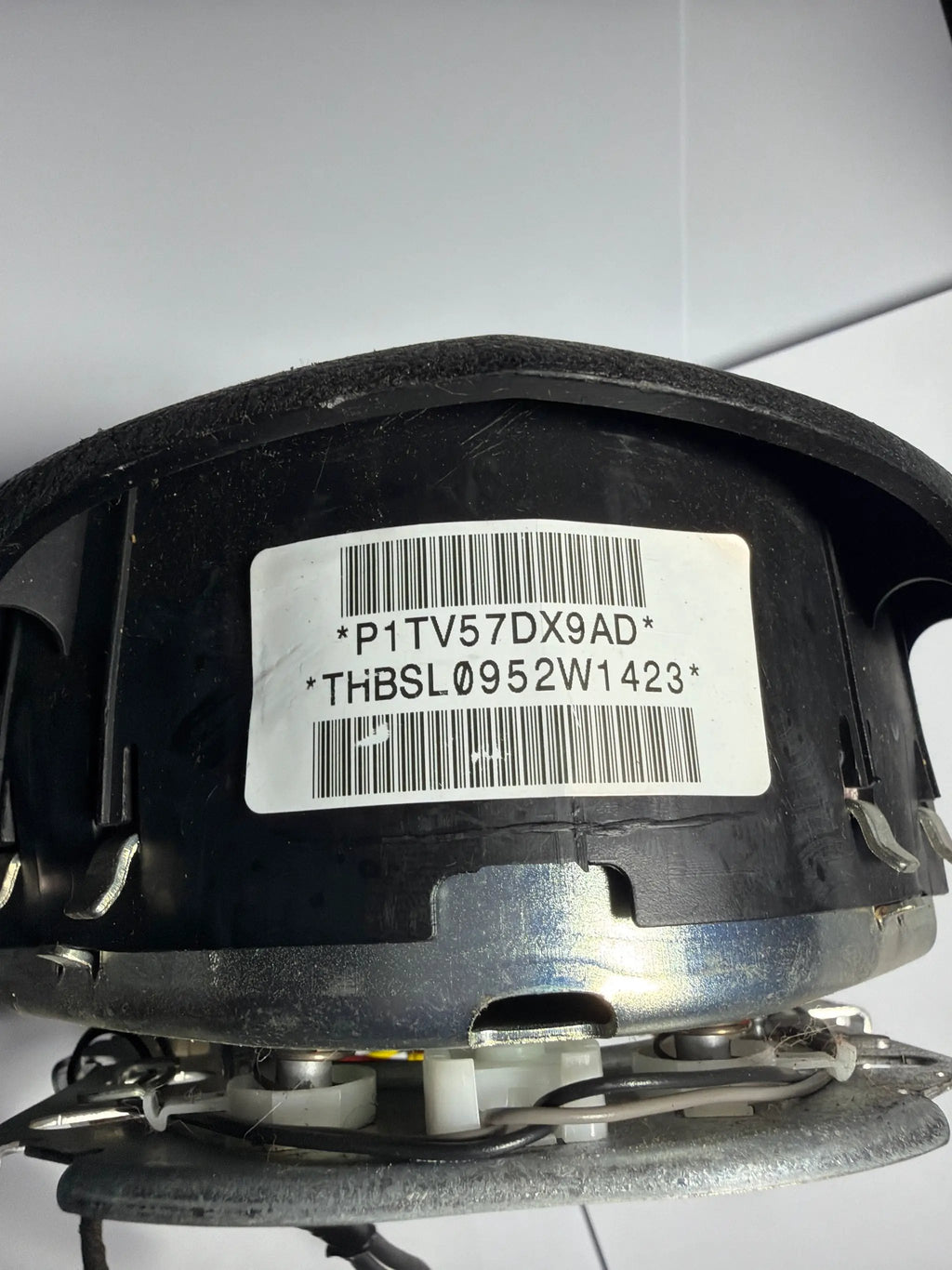 13-24 DODGE RAM 1500 DRIVER LEFT STEERING WHEEL AIR BAG INFLATOR 4JE2443HCAQ by DALEY1DEALS,LLC.