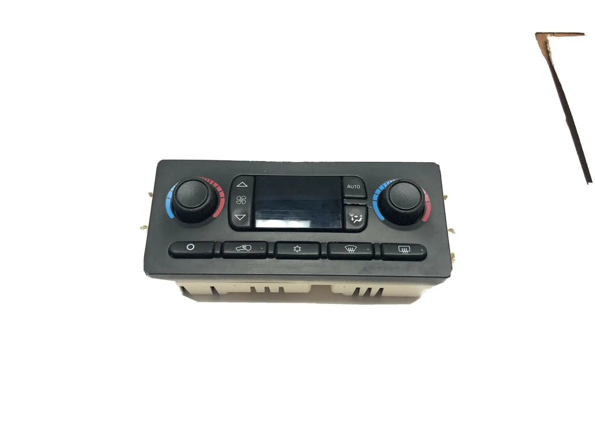 OEM 03 04 TAHOE YUKON SUBURBAN ESCALADE Climate Temperature a/c Heater Control by General Motors