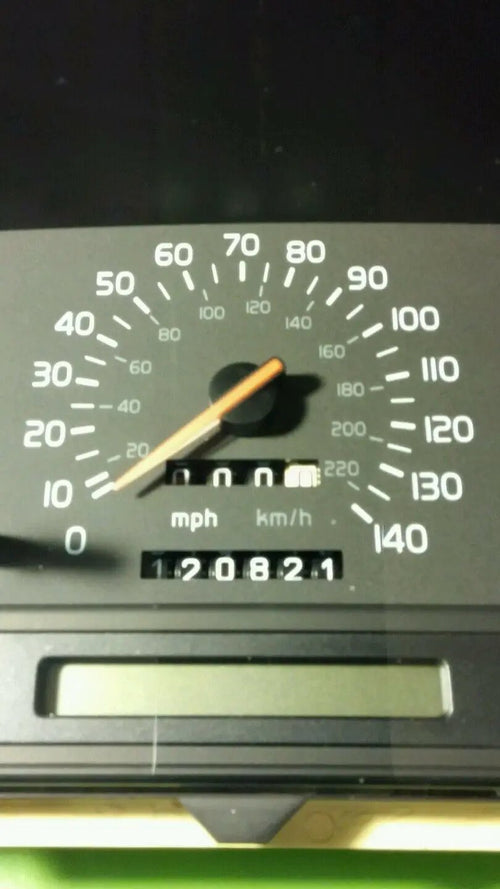 1993 VOLVO 850 INSTRUMENT CLUSTER SPEEDOMETER ODOMETER TACHOMETER GAS OE GAUGES by Volvo