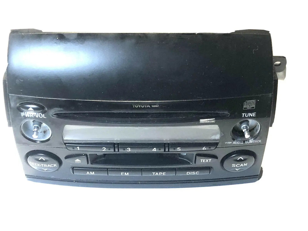 TOYOTA Sienna CE LE Radio Stereo Tape Cassette CD Player 16862 OEM 16839 by Toyota