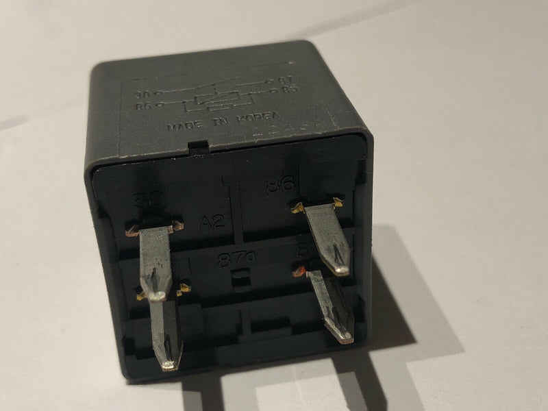 DELPHI 4 PIN RELAY 8864 / 15328864