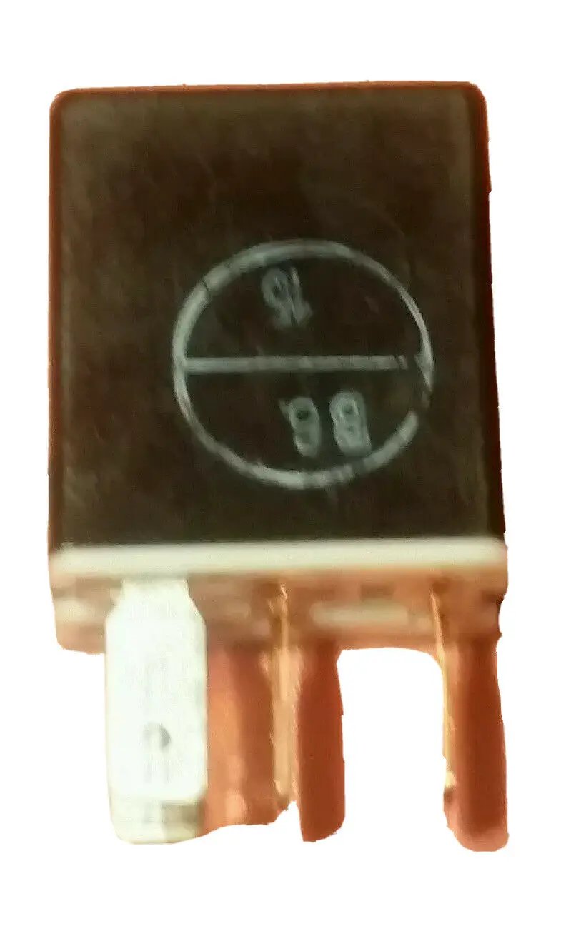 DENSO TOYOTA RELAY 90084-98031. Works by DENSO