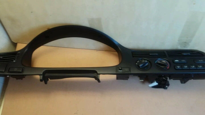 1994-1997 HONDA ACCORD BEZEL WITH COMPLETE SWITCHES AND AC/HEAT CONTROL UNI.