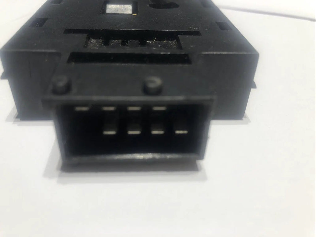 99-02 SAAB AC REAR DEFROST SWITCH OEM B04974 01 by SAAB
