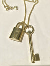 VICTORIA SECRET GOLD TONED LADIES NECKLACE with LOCK & KEY CHAIN NEW WITH BOX