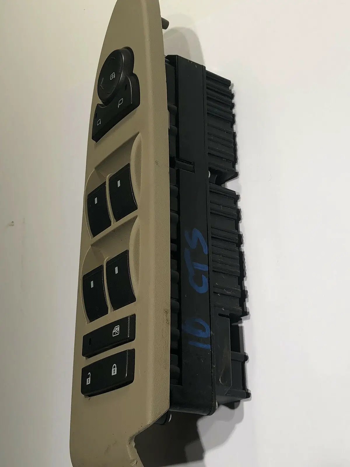Bosch F00HJ00563 Door Panel Mounted Master Power Window Switch Tan 25970548AA by Bosch