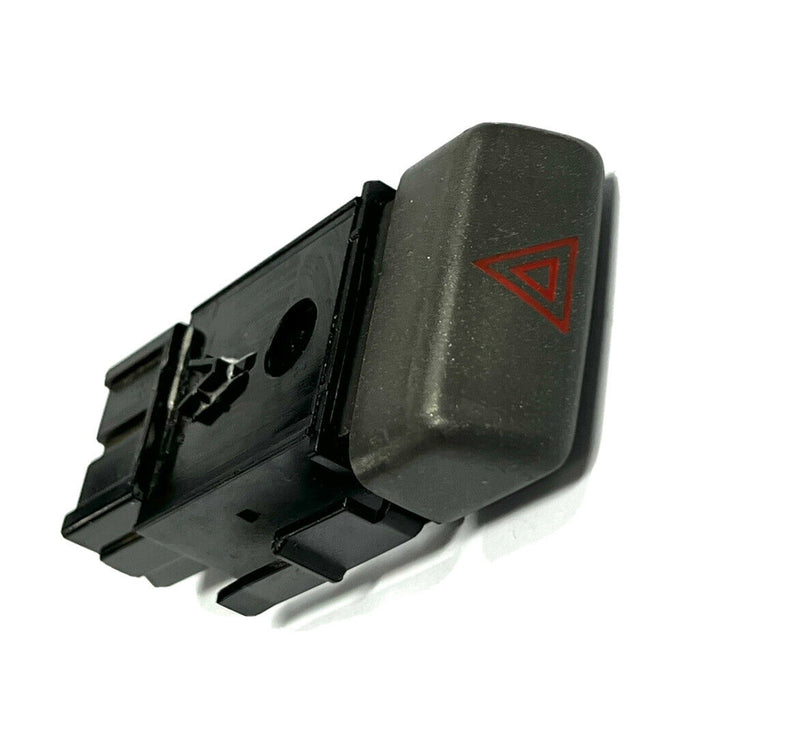 Volvo v40 2002/Hazard Warning light switch/30862865