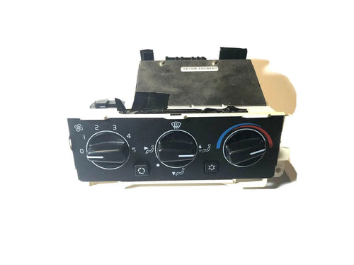 1993 94 1995 VOLVO 940 A/C TEMPERATURE CLIMATE CONTROL UNIT 3522217, W213K OEM by Volvo