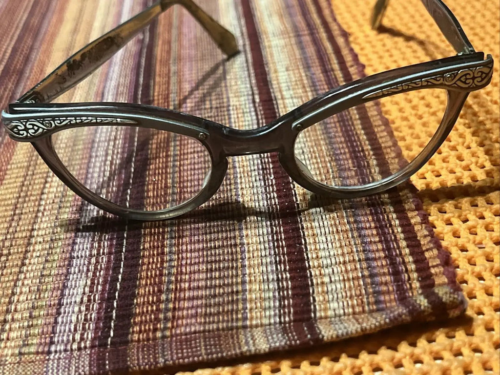 Cat Eye'-Silver on Silver-Vintage Eye Glass Frames-UOC-Aluminum-(4-5 1/2)-U.S.A by UOC