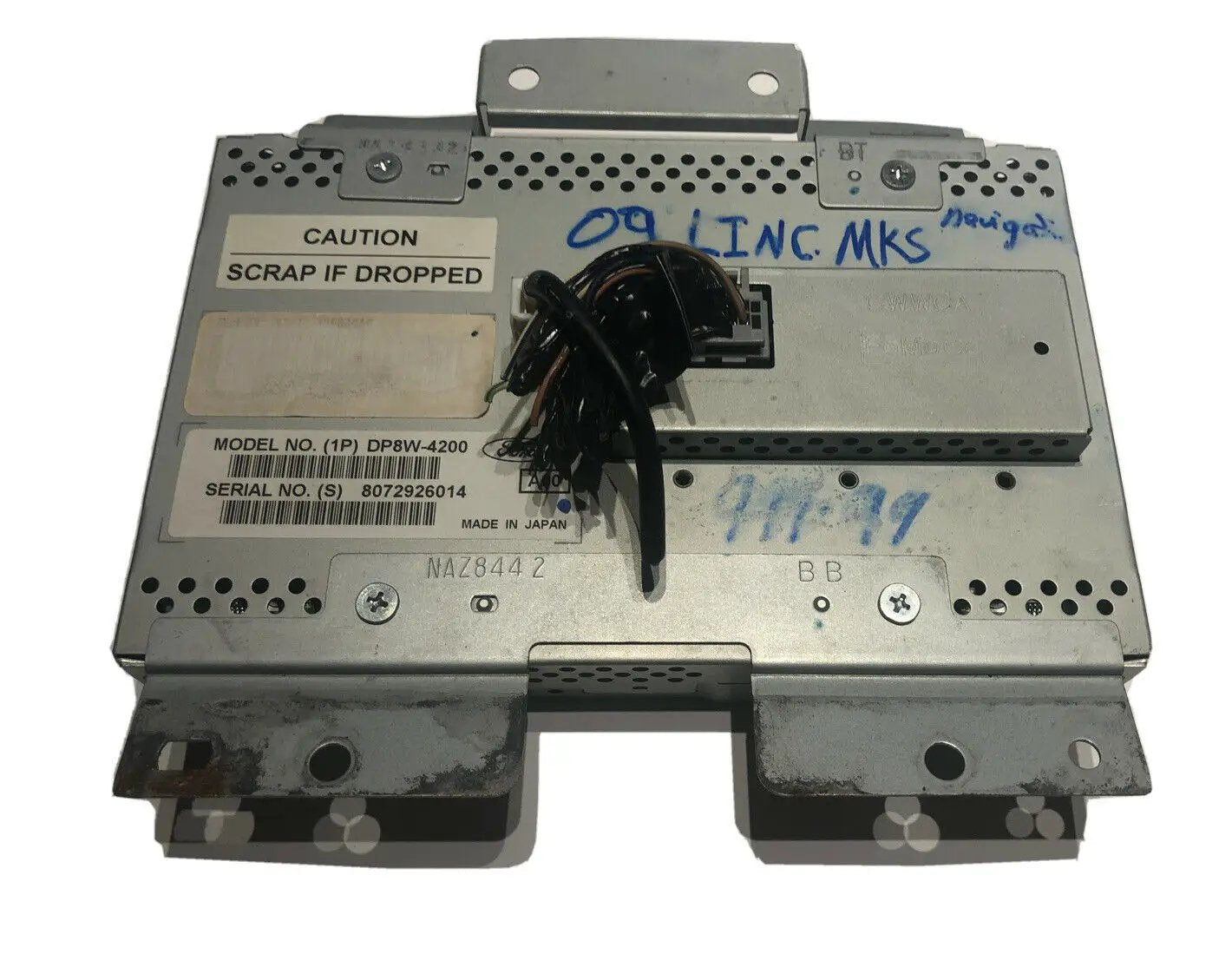 LINCOLN MKS Info/GPS/TV Screen (center dash mounted), w/navigation system 09 1 by LINCOLN