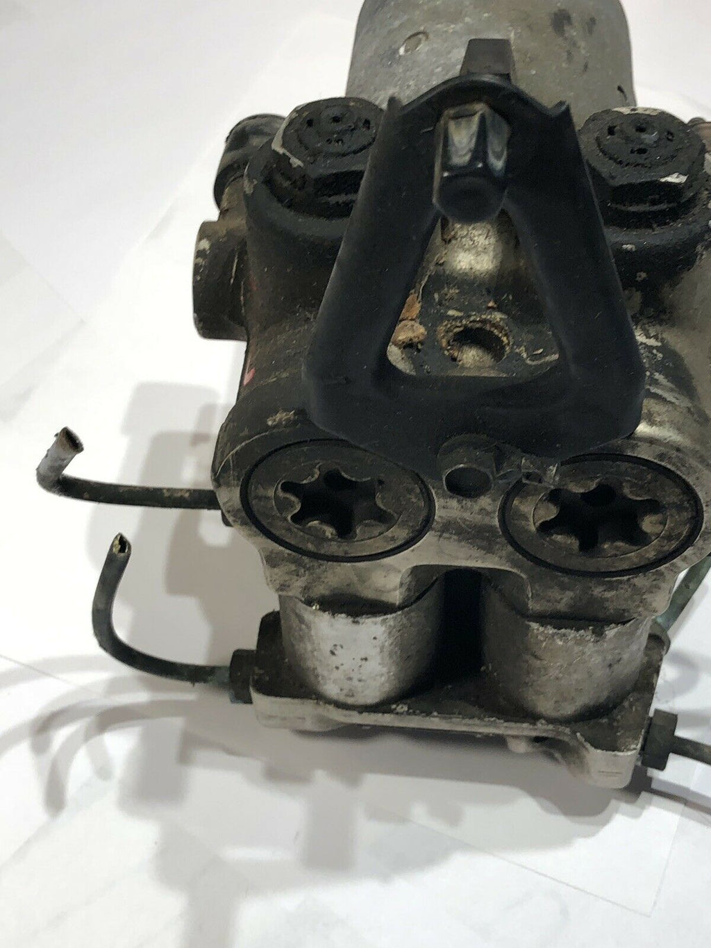 OEM ABS PUMP 1989-1993 VOLVO ANTI-LOCK BRAKE ASSEMBLY 240 740 760 780 940