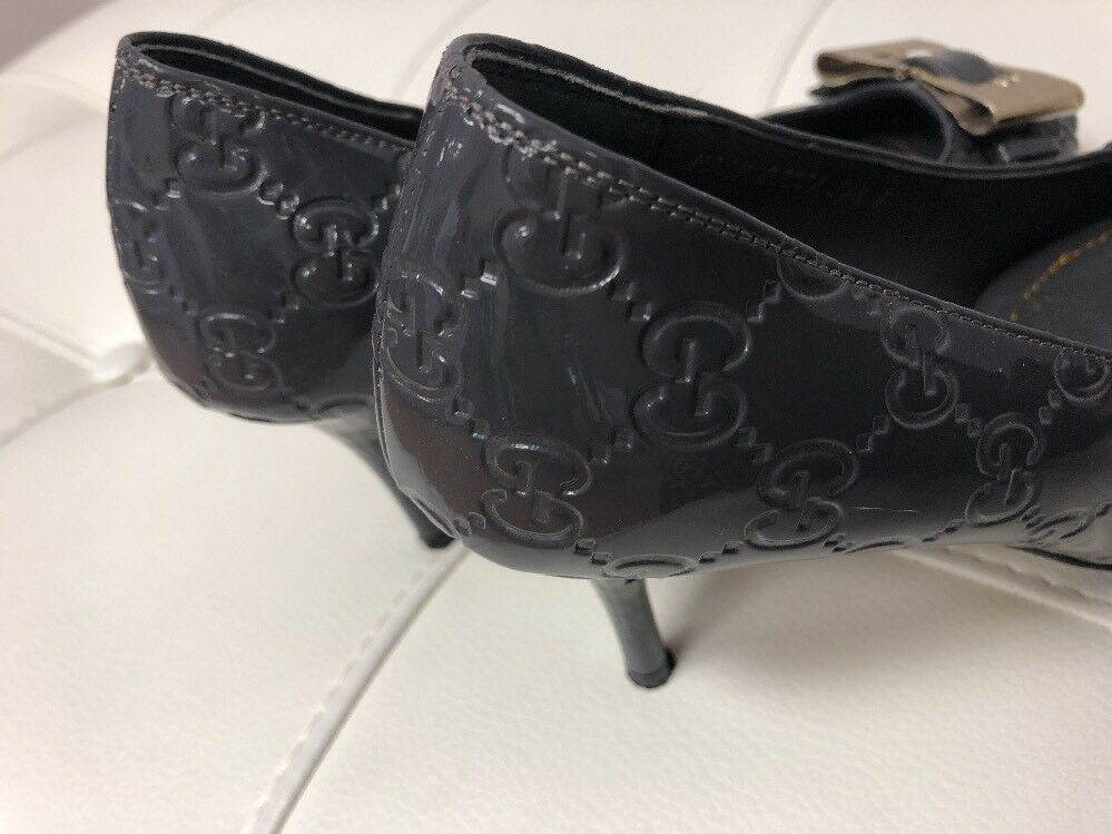 Gray Peep Toe G Patent Letter Embossed Shoes