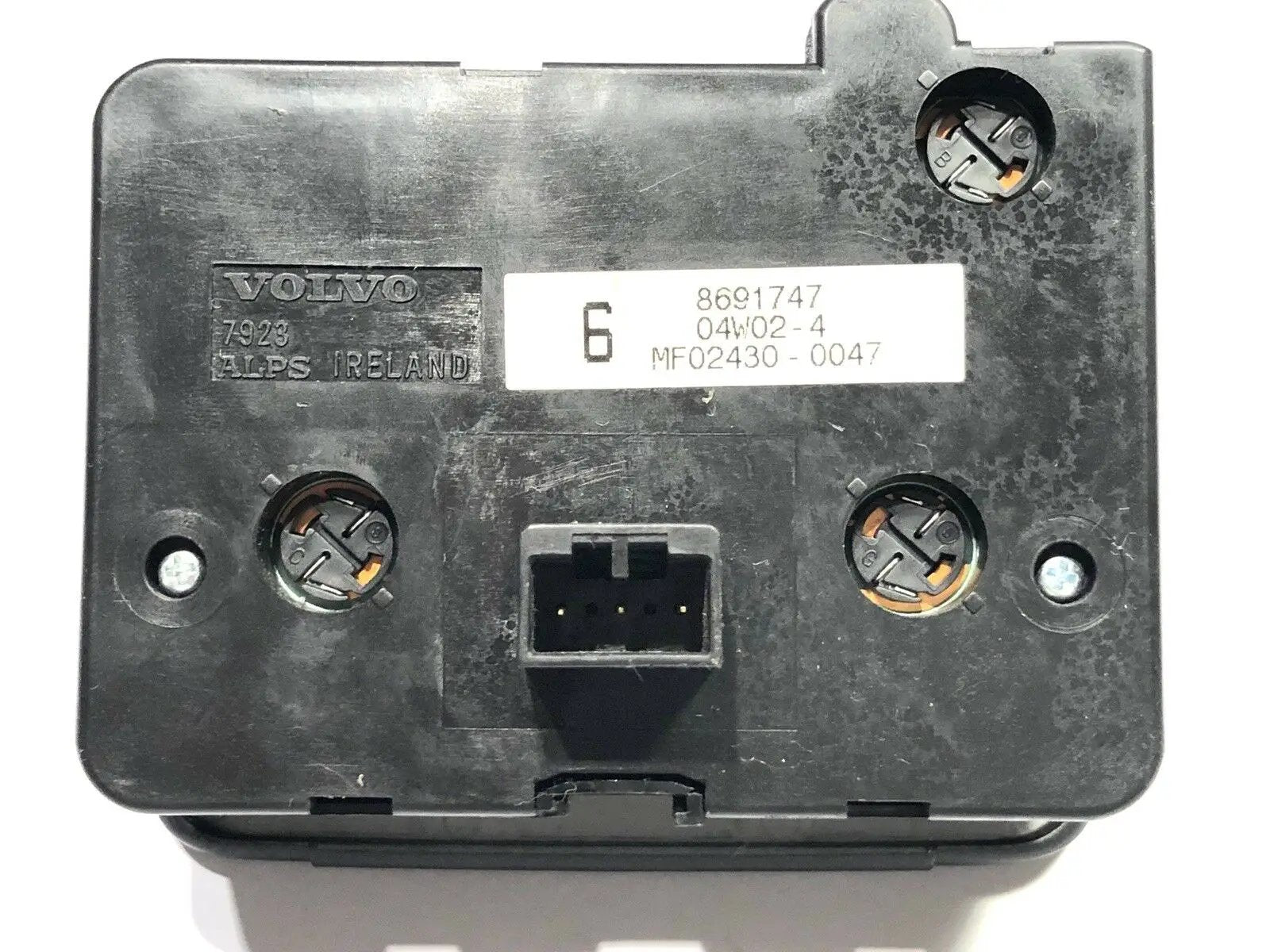 VOLVO S80 05 OEM HEADLIGHT HEAD LIGHT MIRROR CONTROL SWITCH UNIT 8691747 Black by VOLVO OEM ALPS