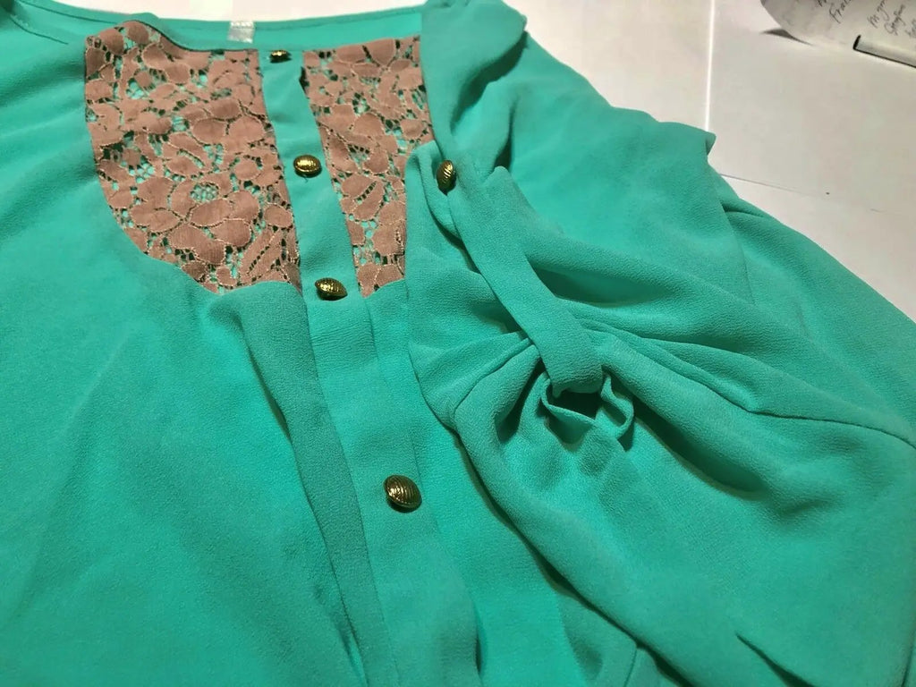 Youth Small Lace Teal Blouse by DALEY1DEALS,LLC.