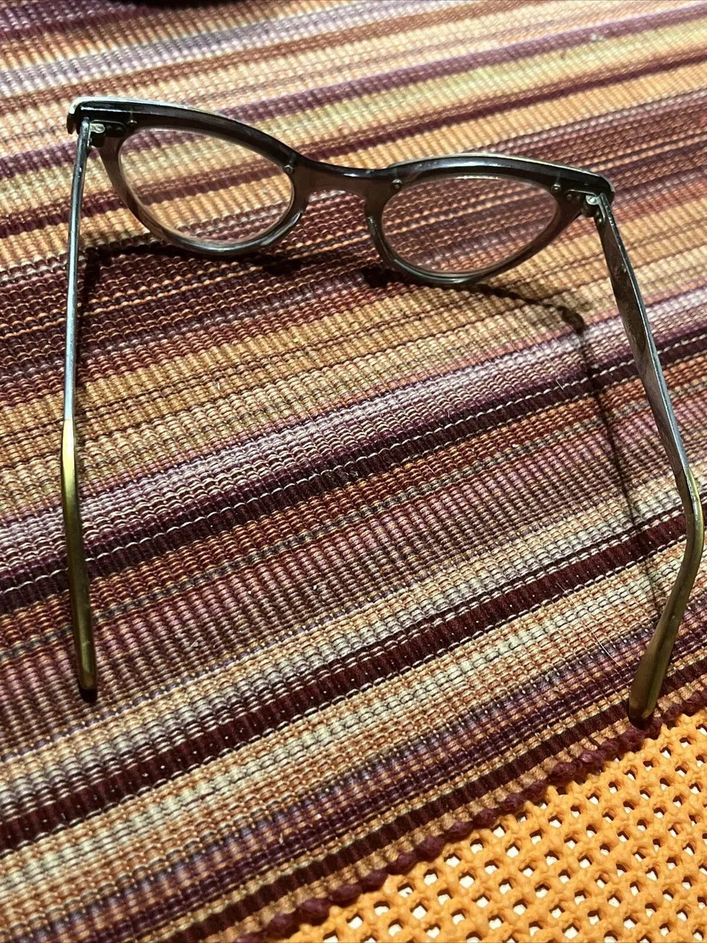 Cat Eye'-Silver on Silver-Vintage Eye Glass Frames-UOC-Aluminum-(4-5 1/2)-U.S.A by UOC