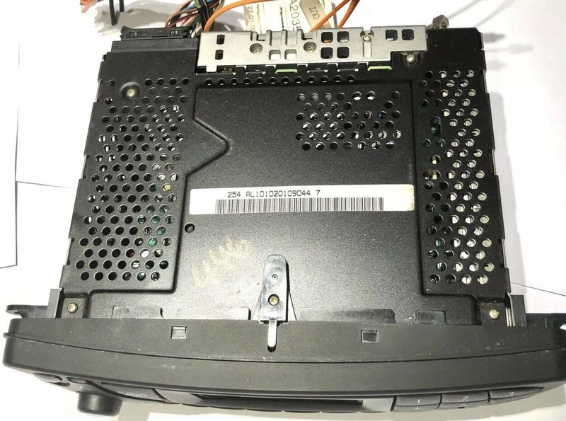 2003 2002 2004 MERCEDES C240 RADIO CD PLAYER A2038202486 OEM AS61 Tape OEM