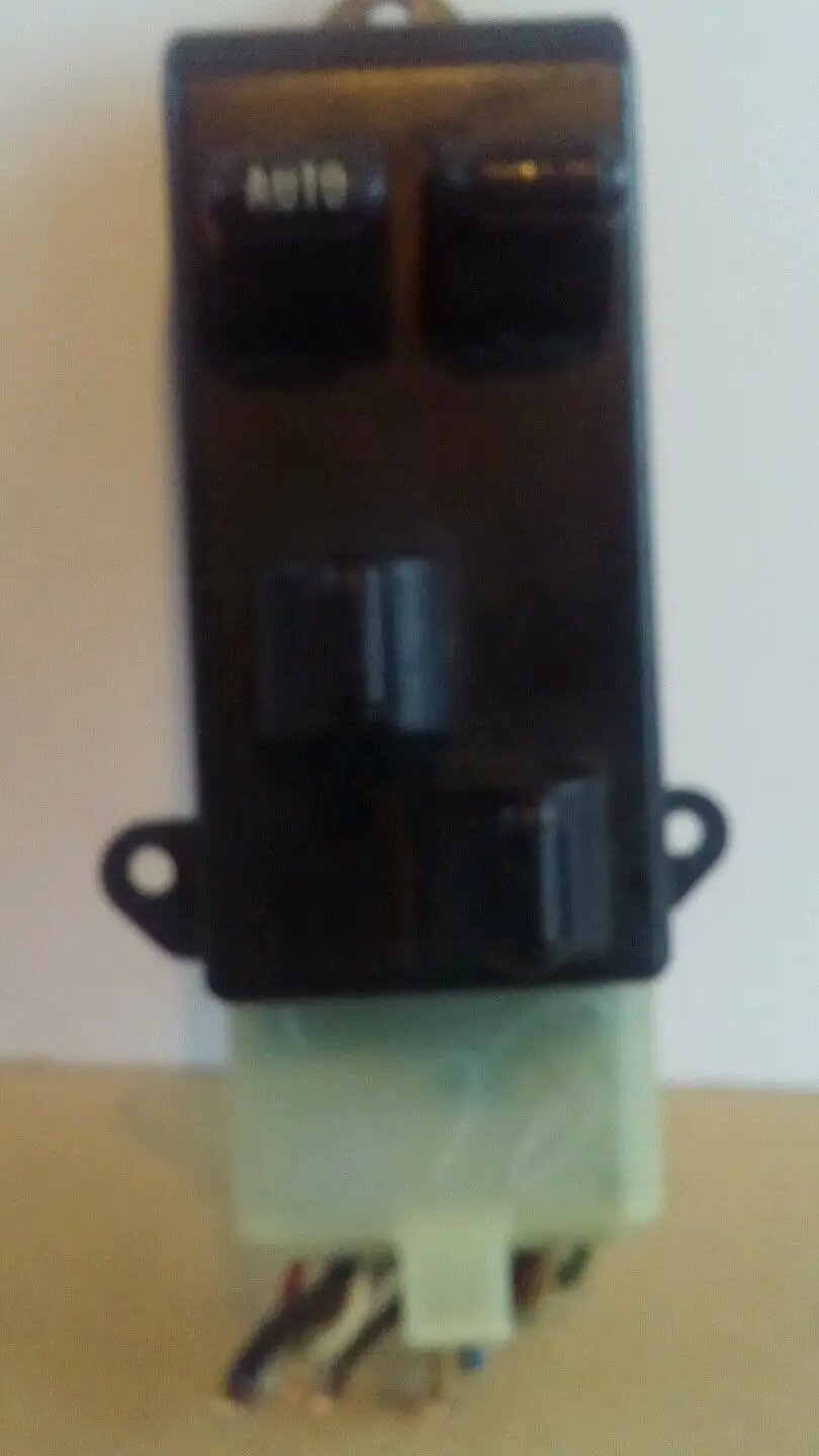 shipping! 4685433 Dodge caravan master window switches.working 1996 - 2000 by DALEY1DEALS,LLC.