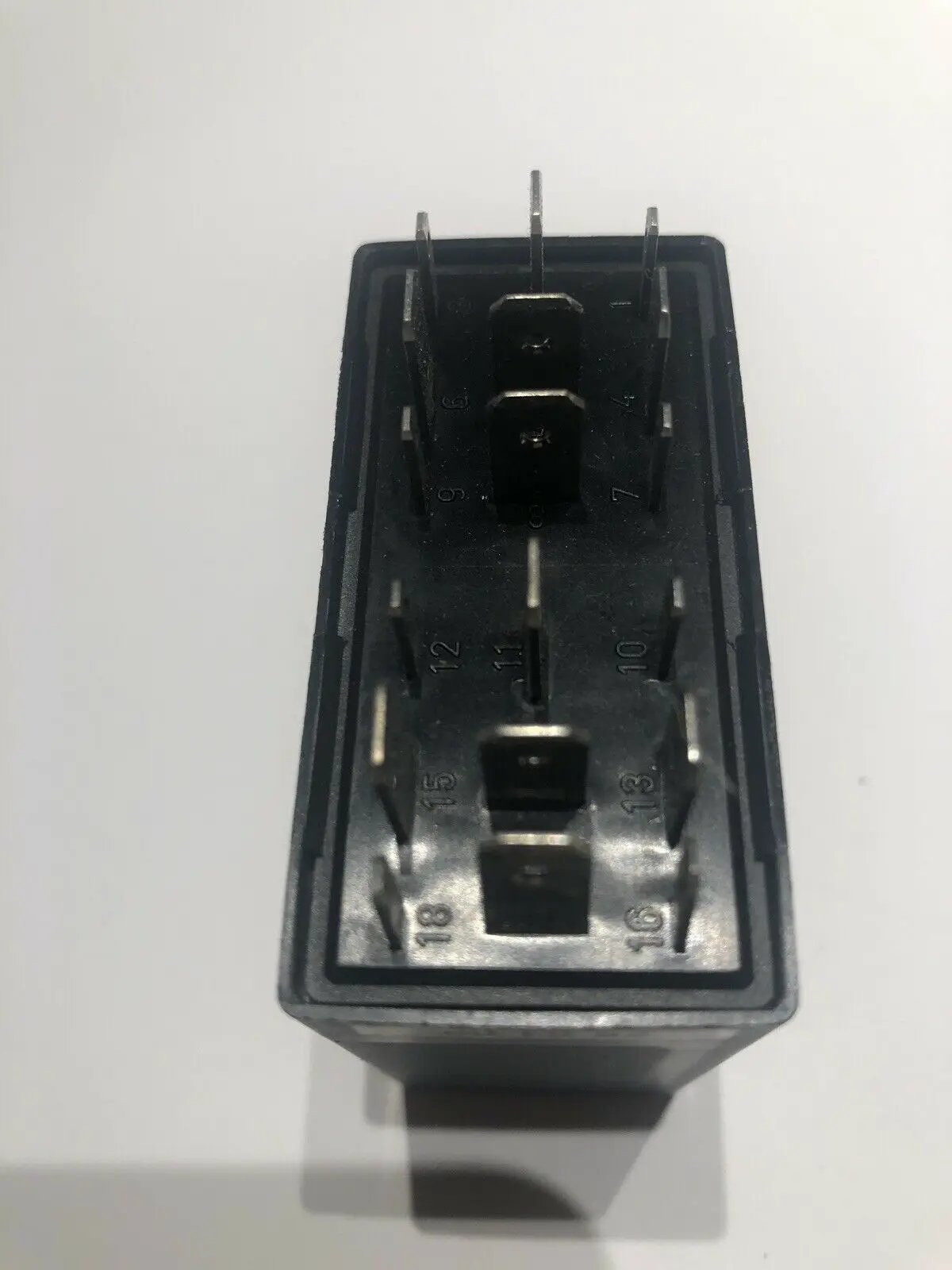 Multifunction Steering Wheel Relay # 451 99-05 VW Jetta Passat - 1J0 907 487 A by Volkswagen