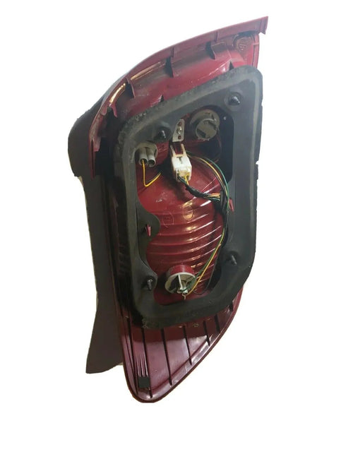 KI2801128 Fits 2006-2011 KIA RIO Passenger Side Taillight Bulbs Incl. OEM by KarParts360