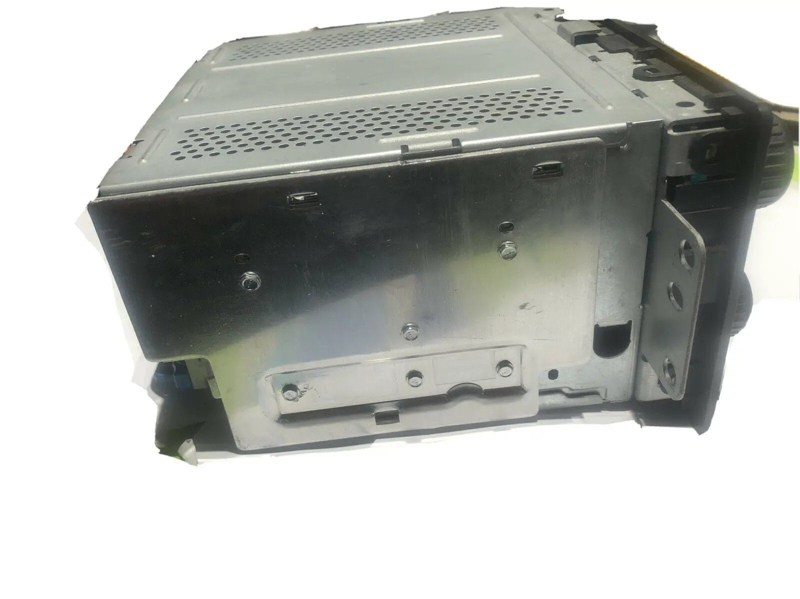 GM CHEVY OEM Factory RDS Stereo AMFM Radio 6 Disc CD Player 2003 07 by Chevrolet