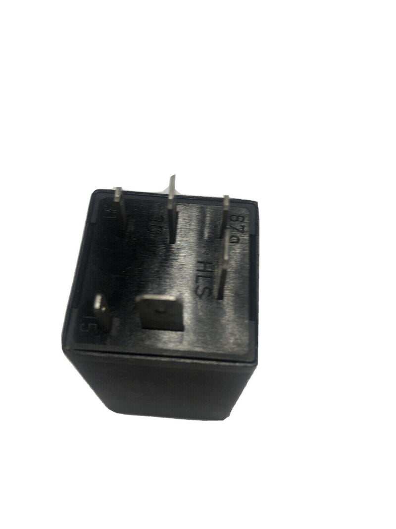 A/C Compressor Relay 384  Volkswagen Passat Audi 1998-05