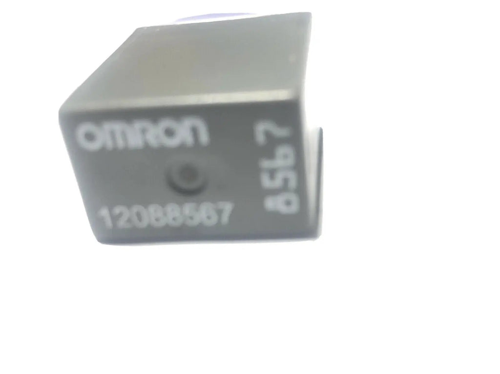 Omron GM 4pin Relay 12088567 8567 3 Pieces lot by OMRON