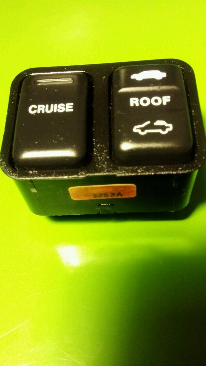 94-97 HONDA ACCORD CRUISE CONTROL And SUN ROOF SWITCH  OEM