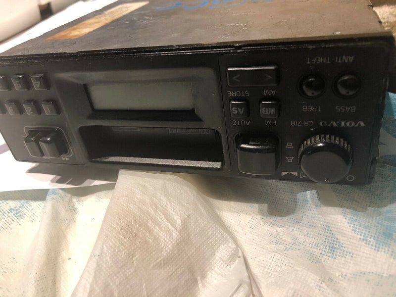 95-97 VOLVO 850 AM FM CASSETTE TAPE PLAYER RADIO SC-710 3533433-1 FACTORY OEM