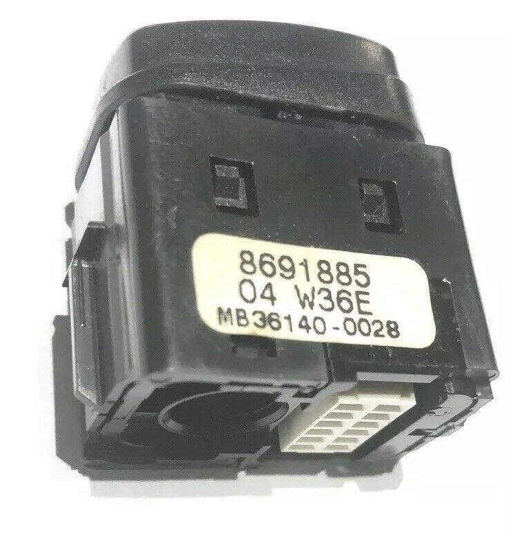 VOLVO SWITCH 8691885, 04 W36E MB36140-0028 BLACK SWITCH SEAT FORWARD OEM