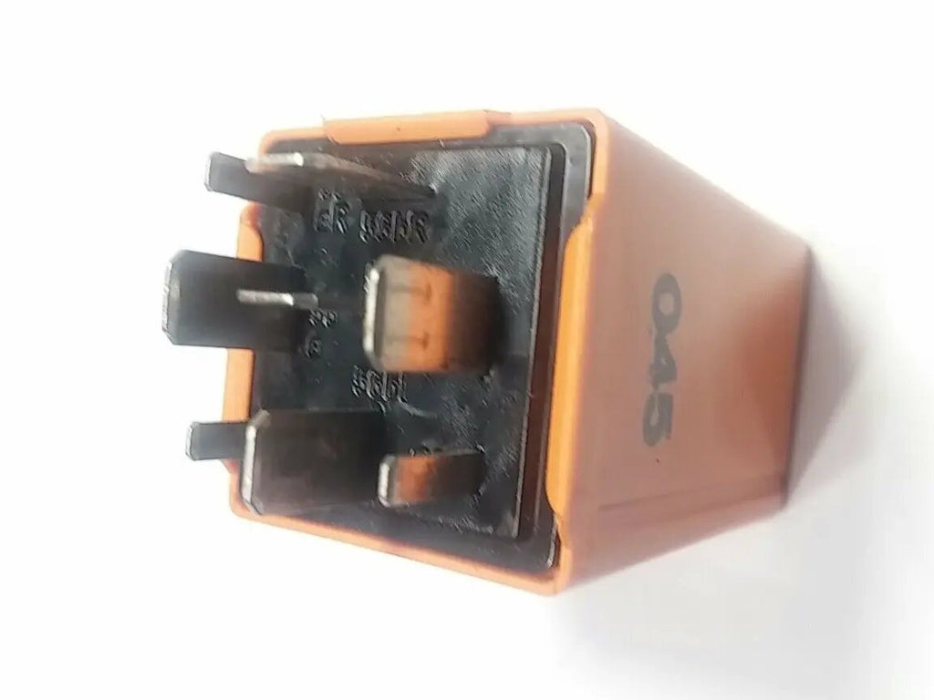 GENUINE Saab 9-3 9-5 900 9000 Lamp Headlight control relay Part 4109070 by Saab