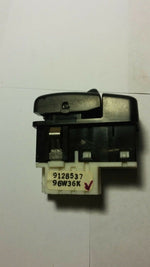 #1975O, 1994- 1997 Volvo 850 Power Sun Roof Switch OEM 9128537