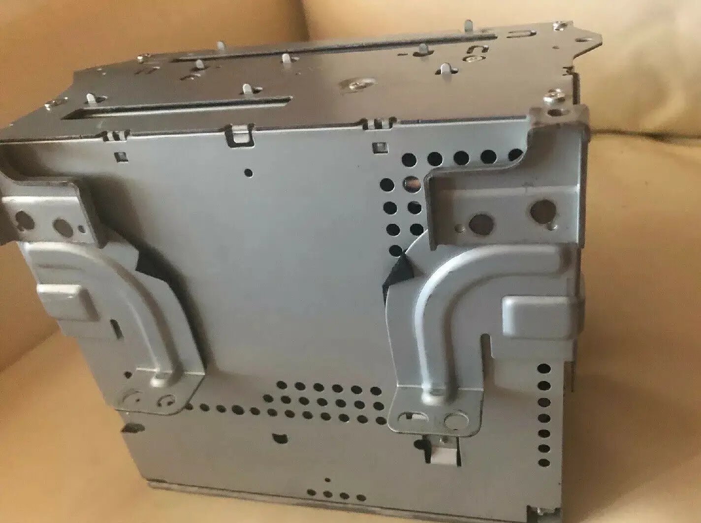 Infiniti 08-09 G37 EX35 G35 P/N:25915JK64A BOSE Receiver CD MP3 Player Radio OEM by Nissan