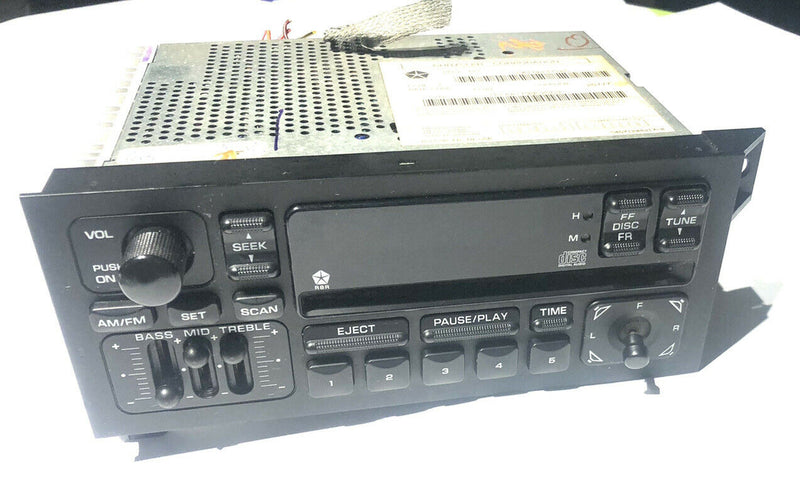 Genuine OEM Dodge Jeep Chrysler AM /FM Radio CD & Cassette Player | P04704383ADj