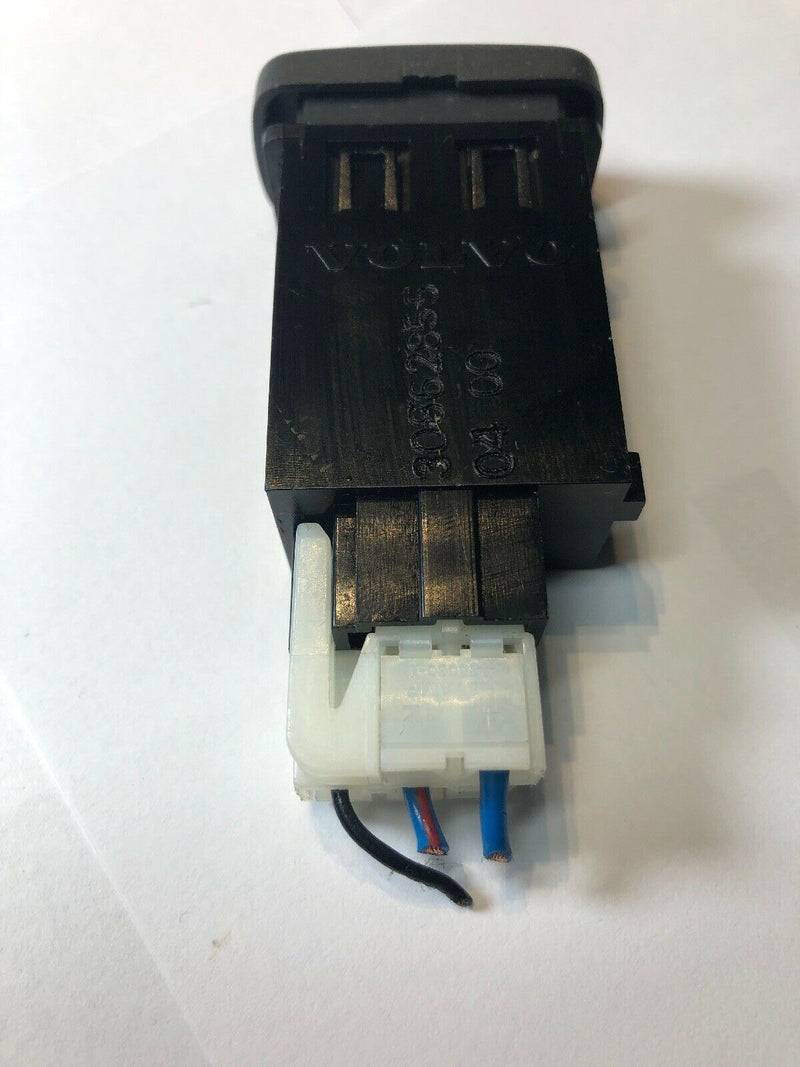 VOLVO V40 V 40 S40 S 40 00-03 SEAT HEATER SEAT HEAT SWITCH PM DRIVER OE#30862855