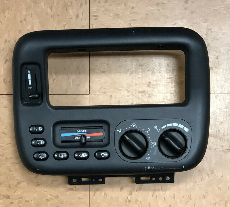 96-00 Dodge Caravan Voyager A/C Heat Climate Temp Control and Bezel P04677617AC