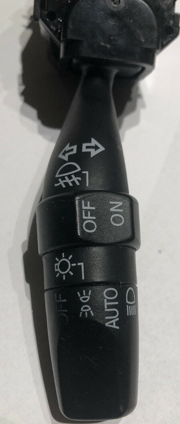 2006 ACURA TL - HEADLIGHT AND TURN SIGNAL SWITCH	M22658