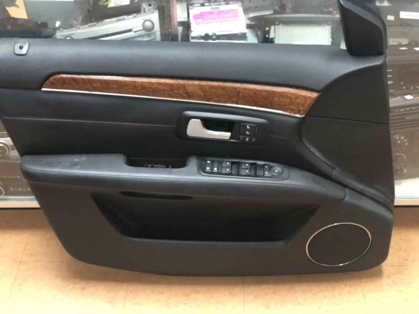2008 CADILLAC SRX Driver LH Front Inside Interior Door Trim Panel Trim Code 19I. by CADILLAC