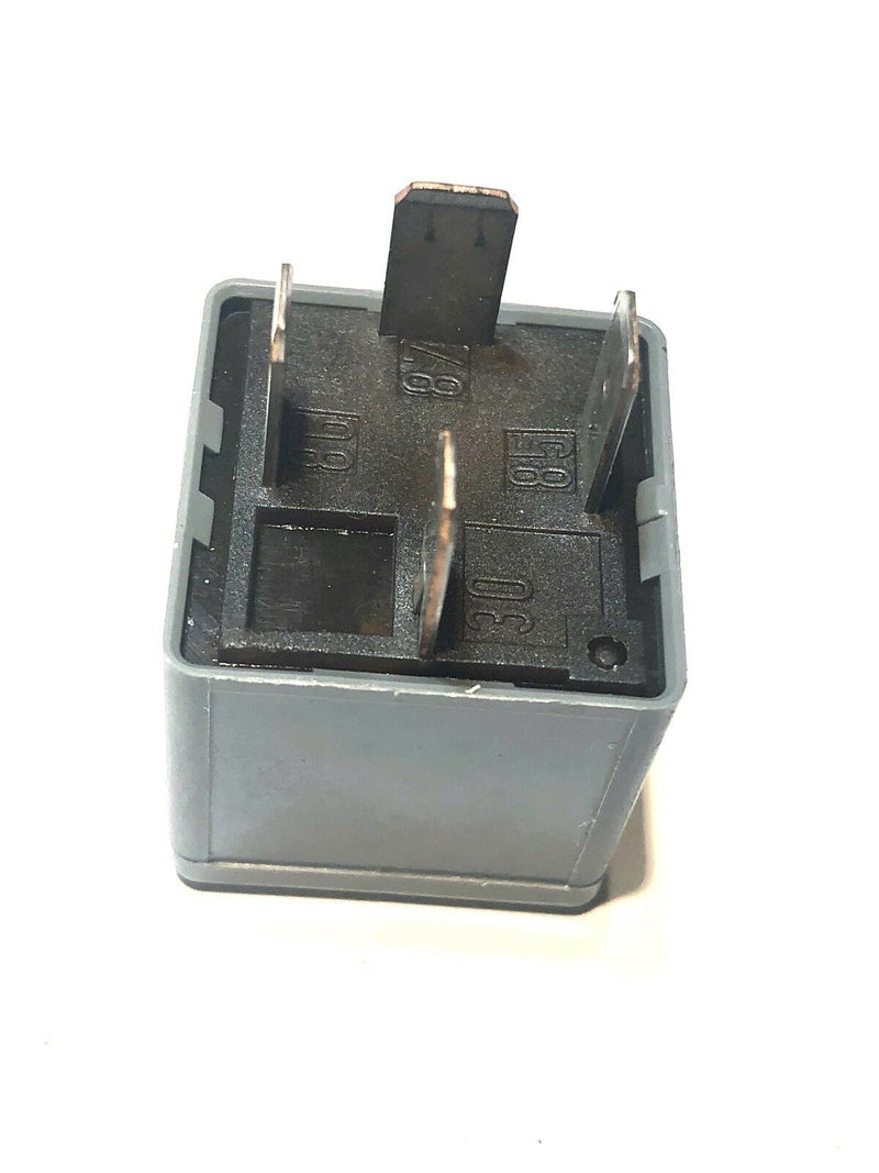 Grey MULTIFUNCTION RELAY # 373 - AUDI / VOLKSWAGEN