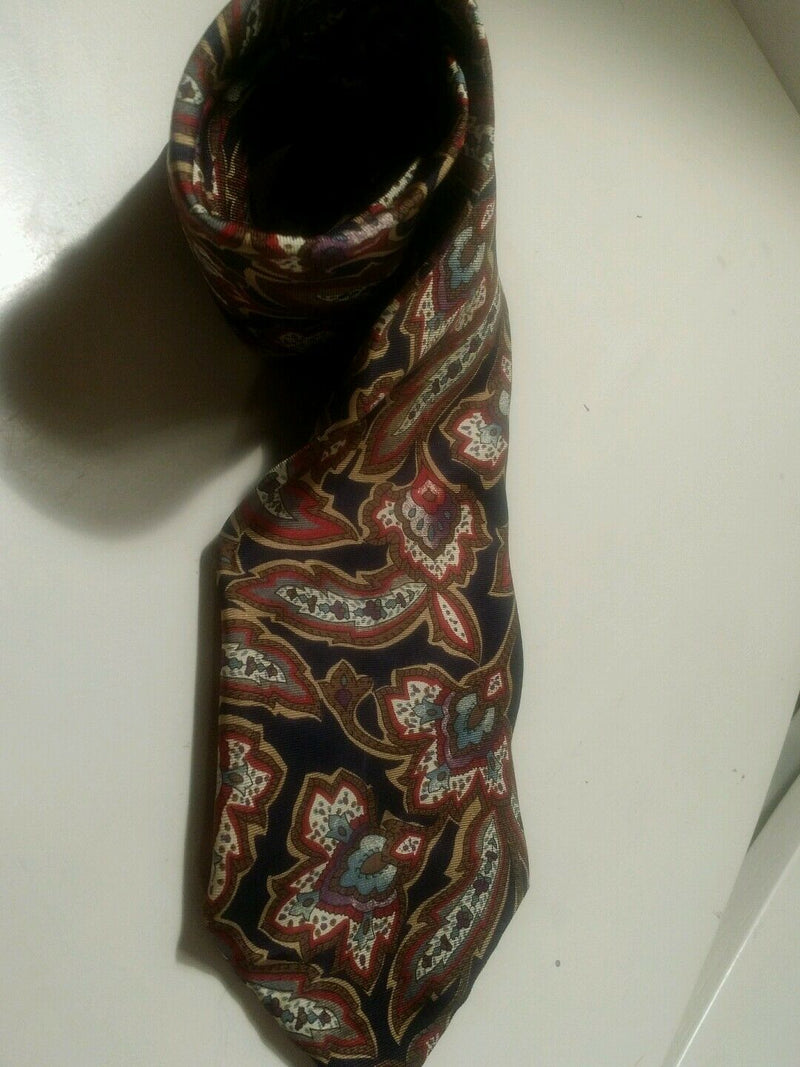 Christian dior monsieur 100% silk delicious floral paisley print tie.