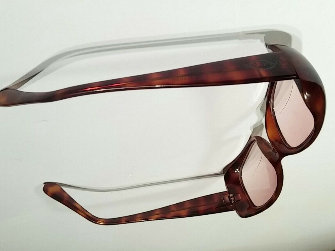 Oscar de la renta vintage tortoise brown eyeglass frames 1.50 reading.