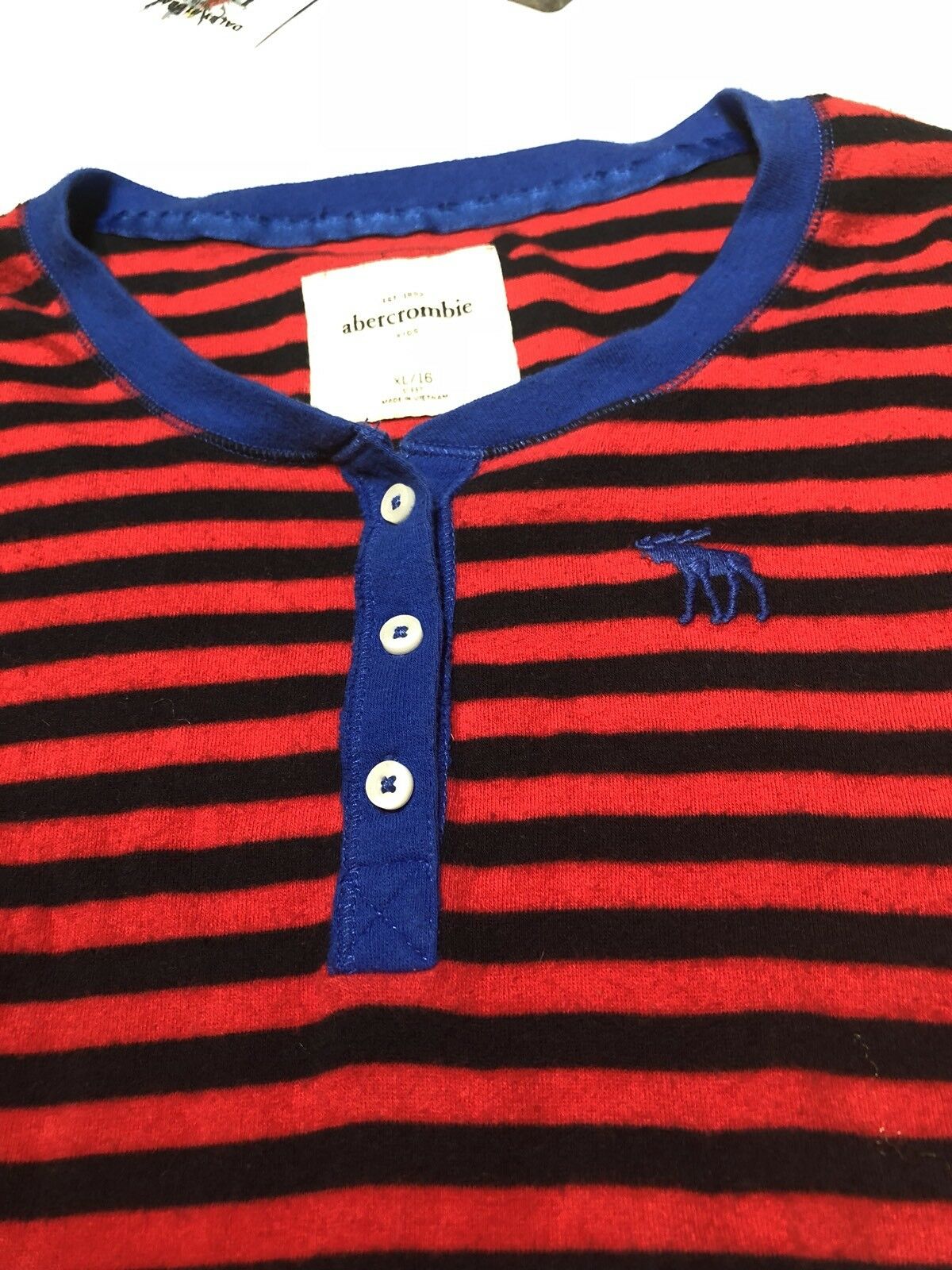 abercrombie+ fitch Long Sleeve Striped T-shirt Youth Sizexl/16