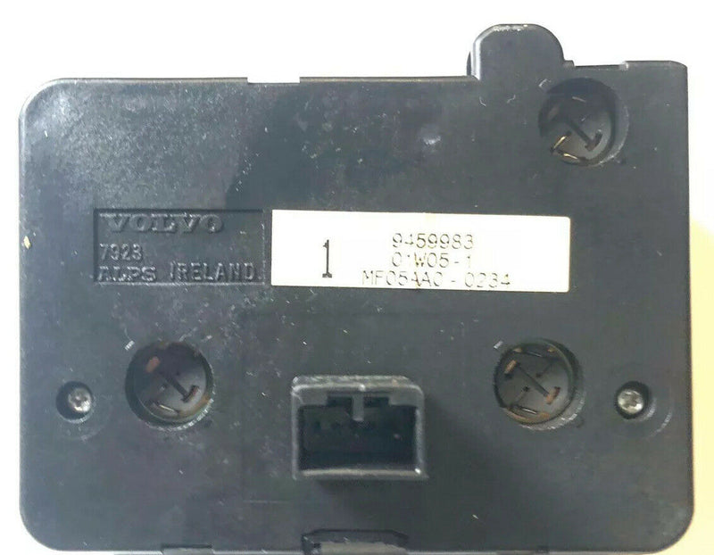 9459983; VOLVO S80 OEM Headlight Switch 99 00 01 02 03