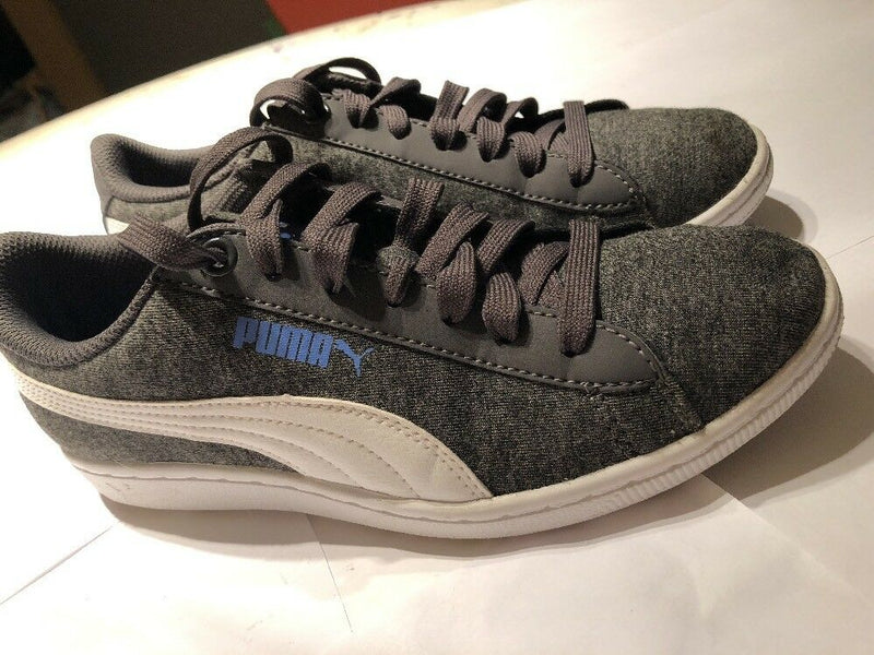 Puma Gray KidsSize 3.5