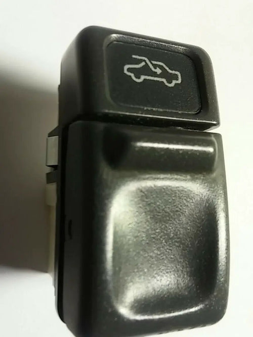 1998 volvo v70 xc sun roof switch control button box108 by Volvo