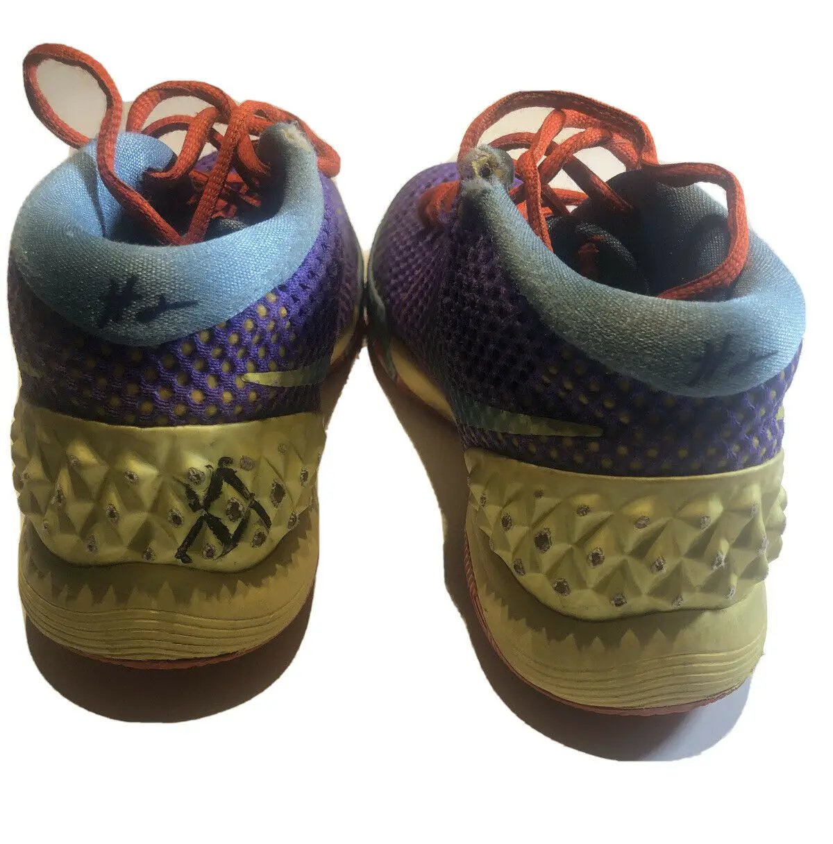 kyrie irving Shoes Nike ID Size 5 by Nike