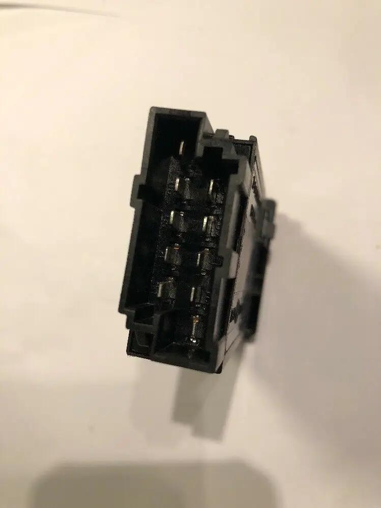 VOLVO 850 93 94 1993-94 ORIGINAL EQUIPMENT HAZARD FLASHER SWITCH OE# 6806356 by Volvo