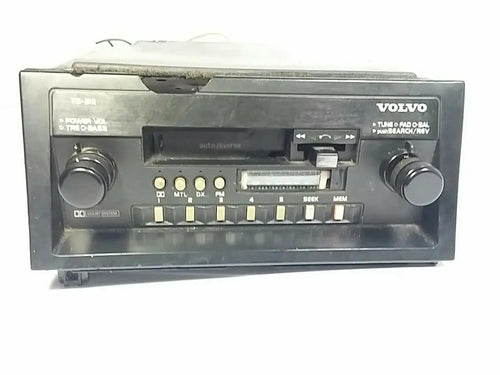 1985 VOLVO AM/FM STEREO RADIO PLAYER EOM TD-3III. TUNE.FAD.BAL.SEARCH.REV by VOLVO